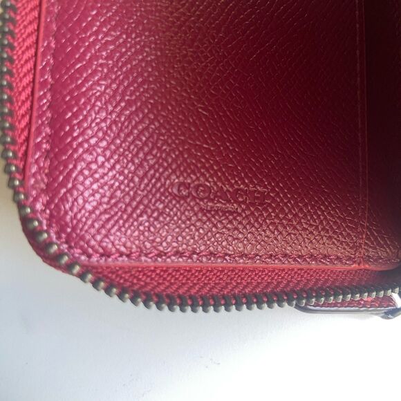 Coach Metallic Crossgrain Leather Zip Around Wallet Red Black Antique F29444 - Picture 6 of 9